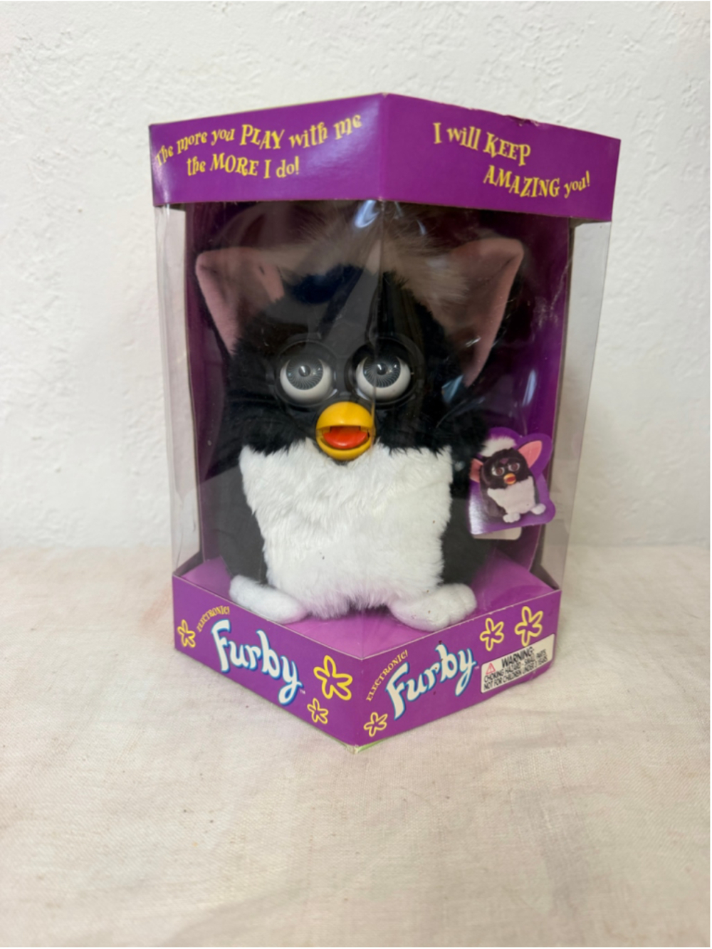 NIB Vintage 1998 Tiger Electronics Furby Black White with Blue Eyes Box Unopened